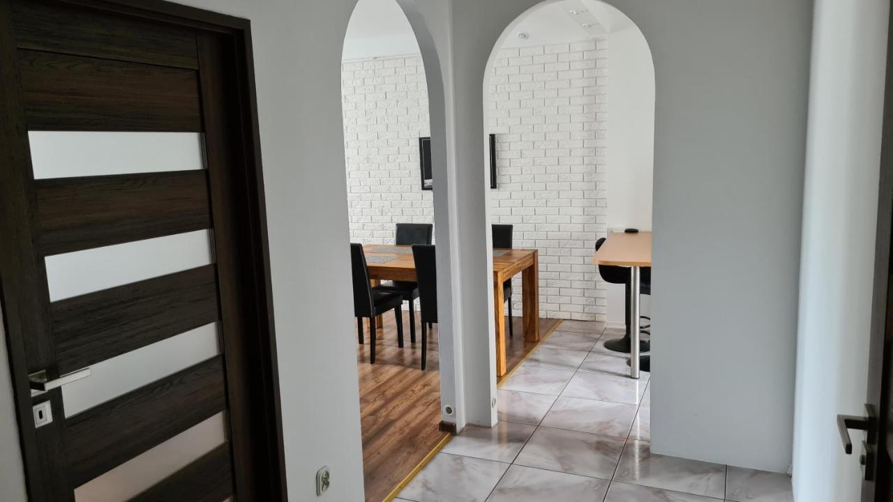 Mieszkanie Przy Deptaku Swinoujscie Bagian luar foto